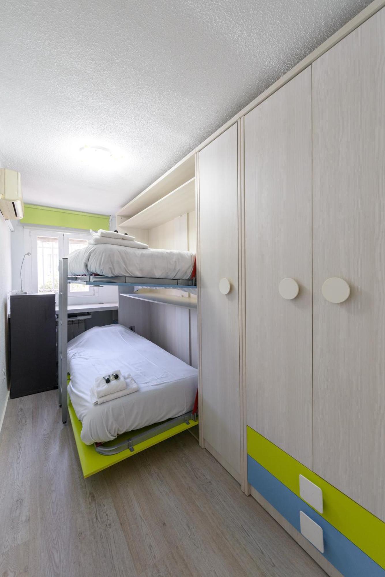 Sabadell Calle, Casa Familiar De 3 Dormitorios Con Terraza Junto Metro Fuencarral Мадрид Экстерьер фото