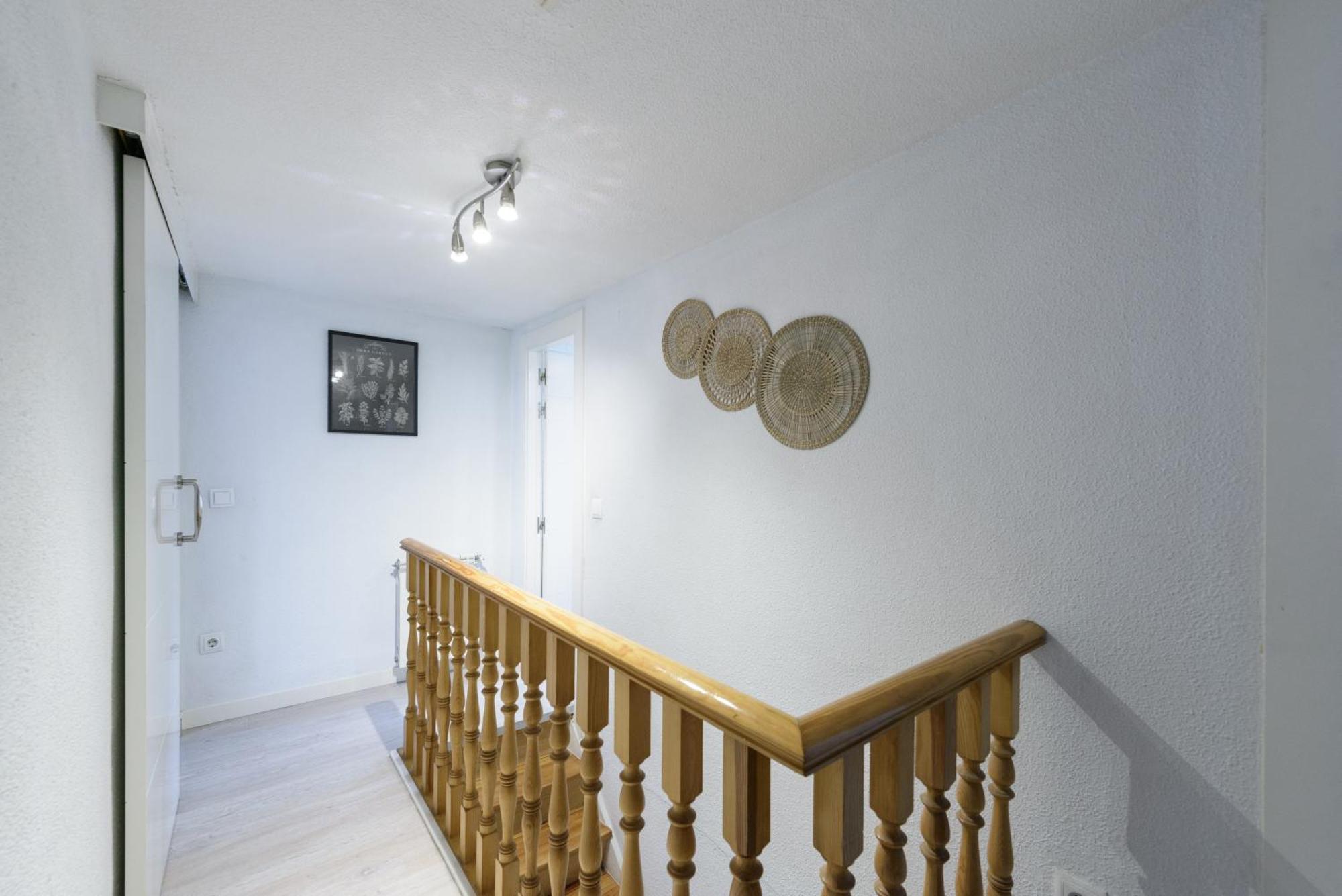 Sabadell Calle, Casa Familiar De 3 Dormitorios Con Terraza Junto Metro Fuencarral Мадрид Экстерьер фото